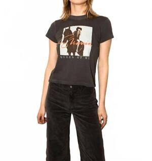 NEW PEOPLE OF LEISURE shania queen of me tee in vintage black